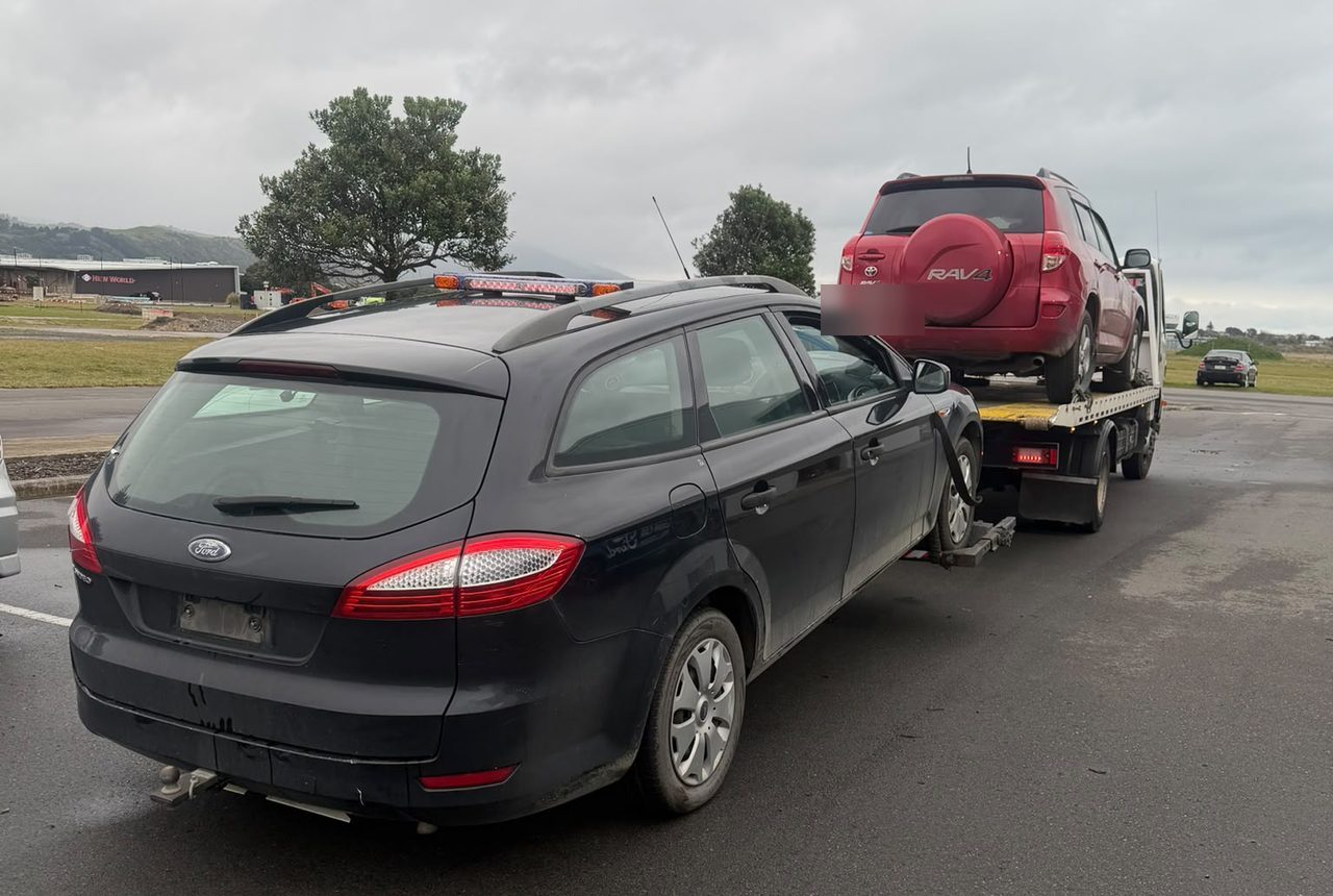LDV and other vehicles collected for wrecking and cash across Rotorua and the Bay of Plenty